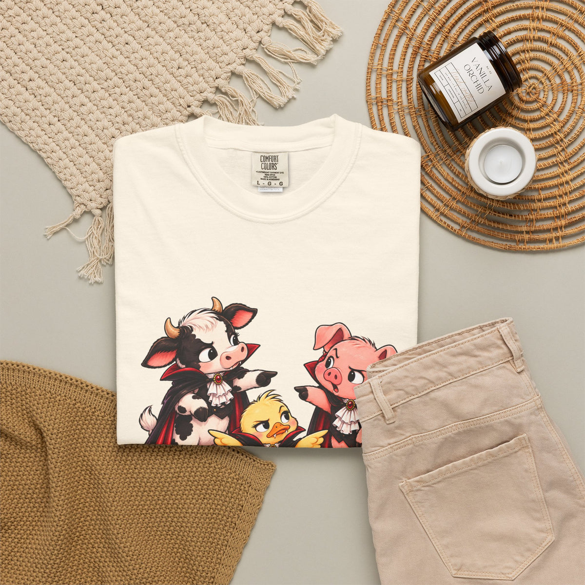 "This is why we have a wardrobe meeting first!" Cow, Pig & Chick Cartoon Graphic Tee