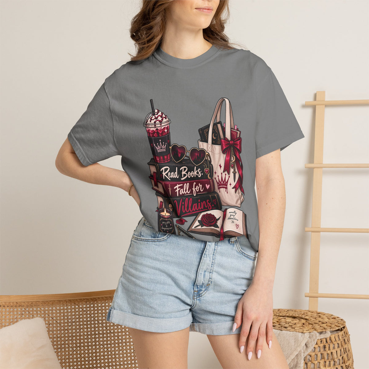 Bookish Villains Graphic T-Shirt — "Read Books I Fall for Villains"