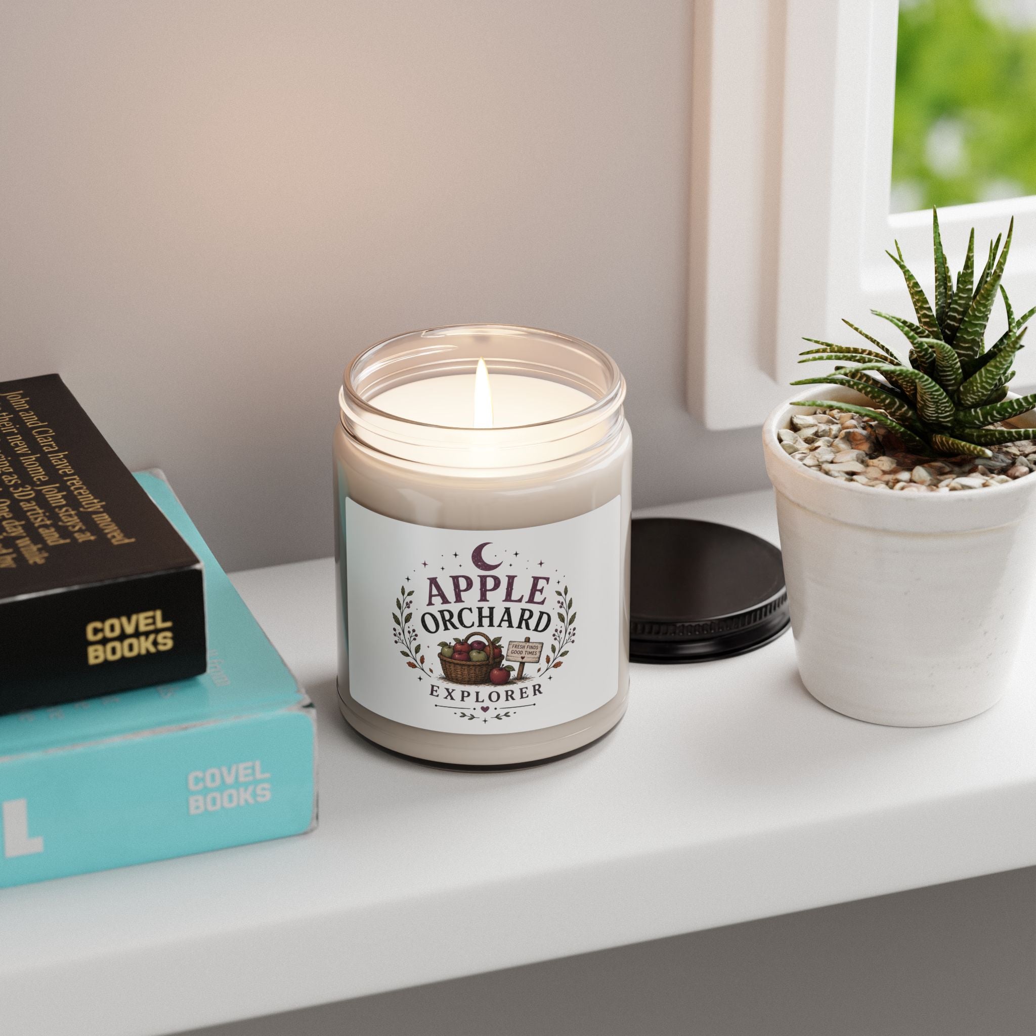 Apple Orchard Explorer Scented Soy Candle — 9oz