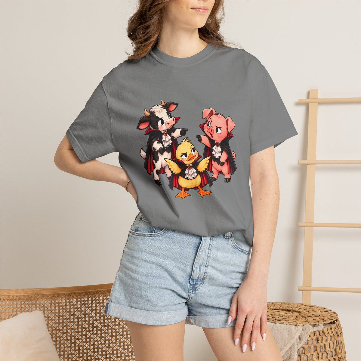 "This is why we have a wardrobe meeting first!" Cow, Pig & Chick Cartoon Graphic Tee